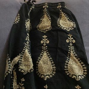Black and cream lounge pants with an elastic band
